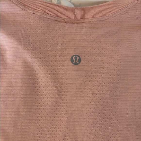 lululemon athletica Pink Women's Top - Picture 2 of 2